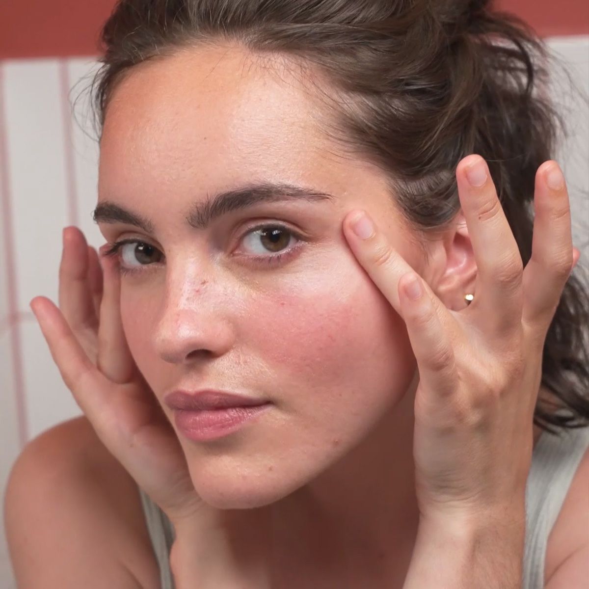 アンブリオリス スムーシングアイクリーム